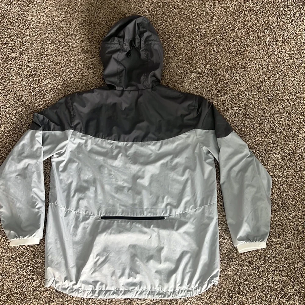 Nike Windbreaker Grey, Full Zip, Windrunner Men’s Size L